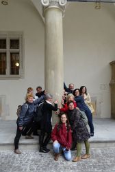 Na dziedzińcu Zamku Królewskiego na Wawelu